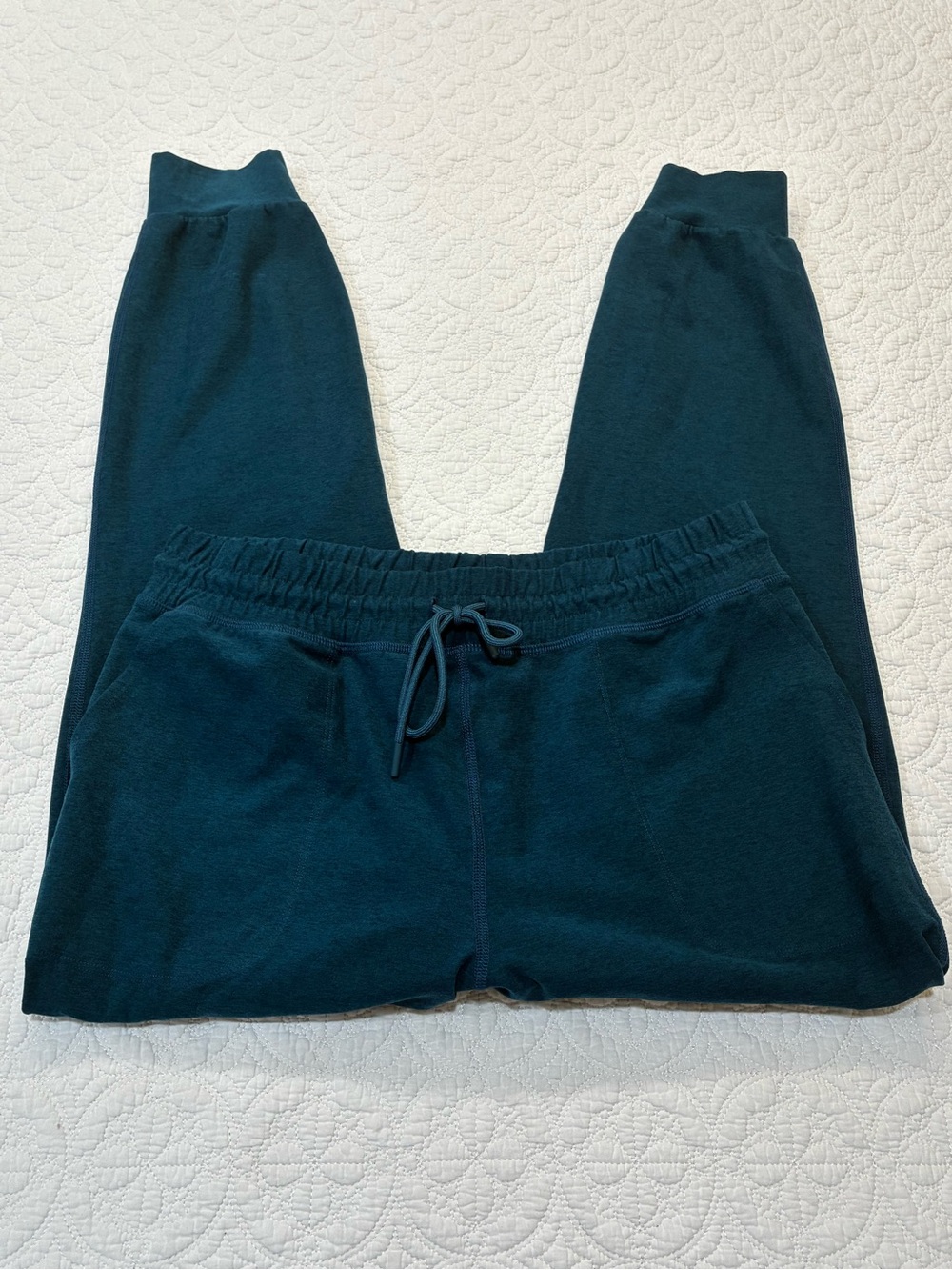 Beyond Yoga Commuter Midi Jogger Heather Teal Green Pocket Joggers Pants Medium
